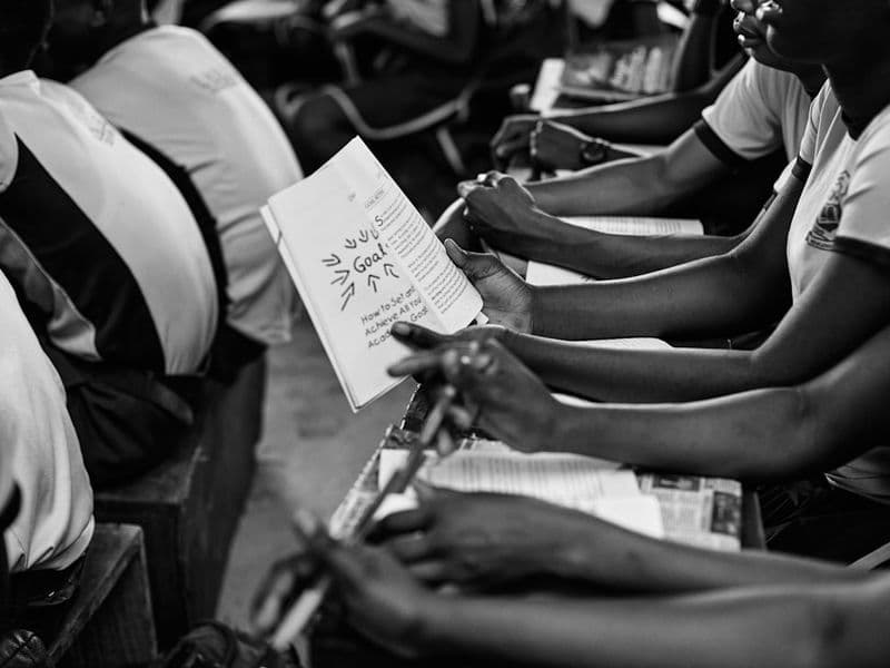 Safaricom Hook Circle Empowers 5,000 Kiambu Students